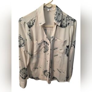 Express Cream Black Portofino Slim Fit Dandelion Floral Top Size M
